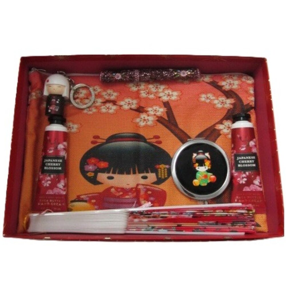 Asian Cosmetic Bag Gift Set with Kimmidoll Kechain Tomo NEW